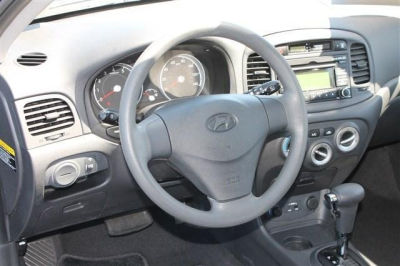 2010 Hyundai Accent GS