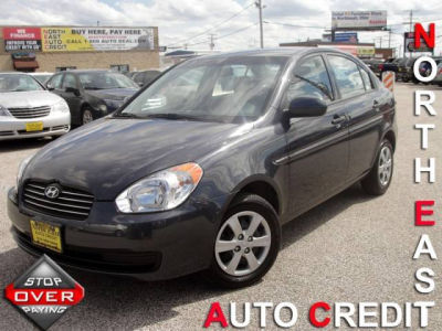 2011 Hyundai Accent  GLS