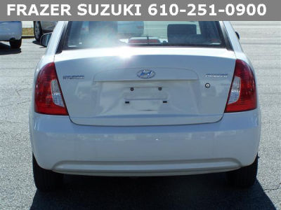2011 Hyundai Accent GLS