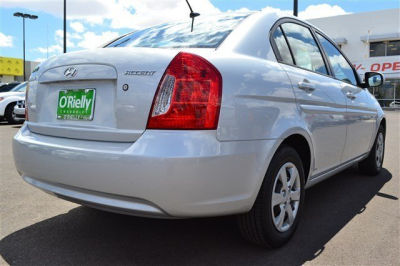 2010 Hyundai Accent  GLS