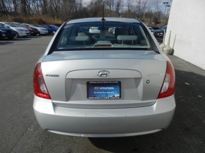 2011 Hyundai Accent GLS