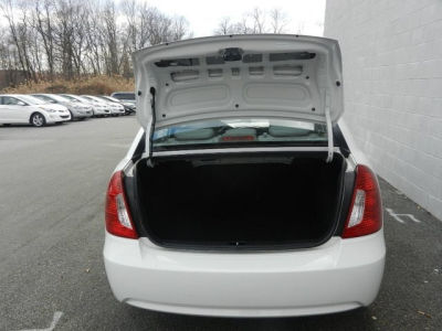 2011 Hyundai Accent GLS