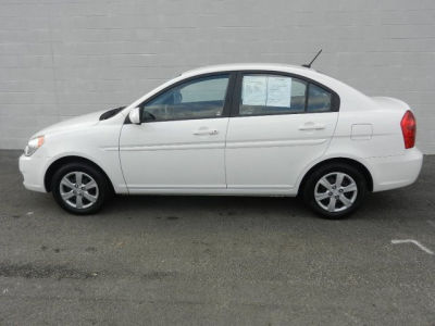 2011 Hyundai Accent GLS
