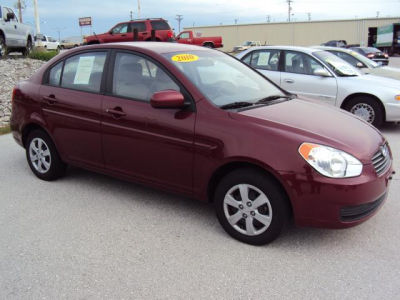 2010 Hyundai Accent  GLS