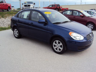 2010 Hyundai Accent  GLS