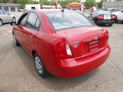2011 Hyundai Accent  GLS
