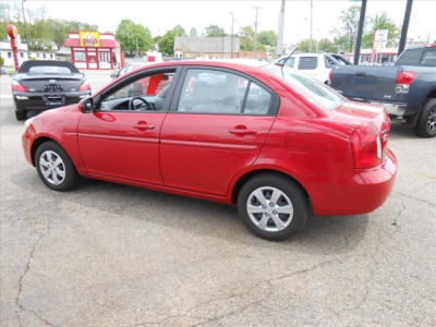 2011 Hyundai Accent  GLS