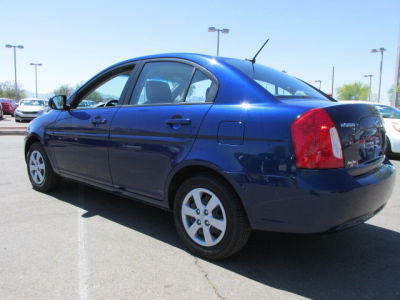 2011 Hyundai Accent GLS