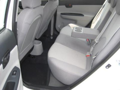 2009 Hyundai Accent  GLS