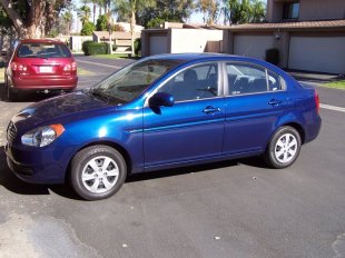 2011 Hyundai Accent GLS