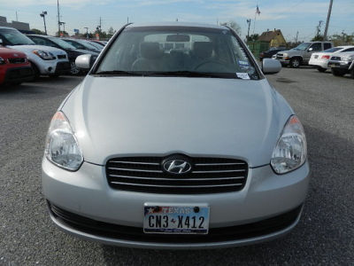 2011 Hyundai Accent GLS