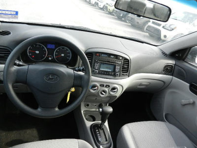 2011 Hyundai Accent GLS