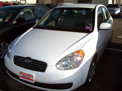 2011 Hyundai Accent  GLS