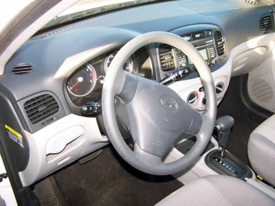 2011 Hyundai Accent  GLS