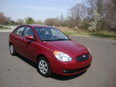 2010 Hyundai Accent  GLS