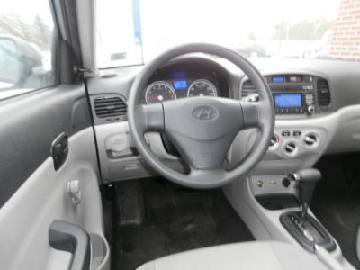 2011 Hyundai Accent GLS