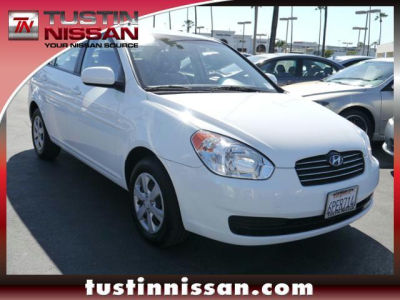 2011 Hyundai Accent  GLS