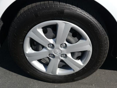 2011 Hyundai Accent  GLS