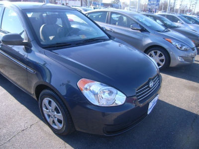 2011 Hyundai Accent GLS