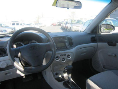 2009 Hyundai Accent  GLS