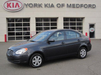 2011 Hyundai Accent  GLS