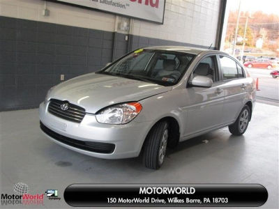 2011 Hyundai Accent  GLS