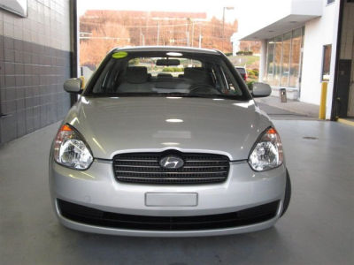 2011 Hyundai Accent GLS