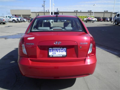 2011 Hyundai Accent  GLS