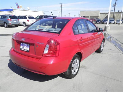 2011 Hyundai Accent  GLS