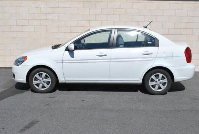 2011 Hyundai Accent GLS