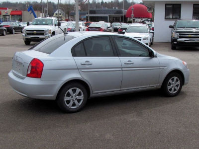 2010 Hyundai Accent  GLS