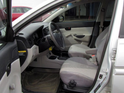 2010 Hyundai Accent  GLS