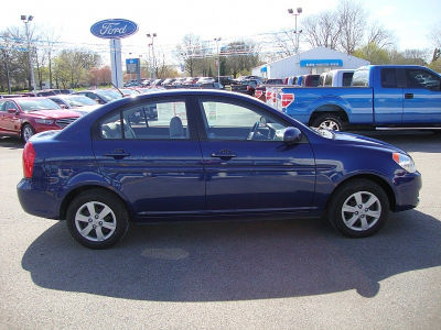 2011 Hyundai Accent  GLS