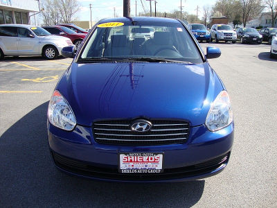 2011 Hyundai Accent  GLS