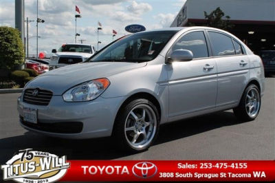 2011 Hyundai Accent  GLS