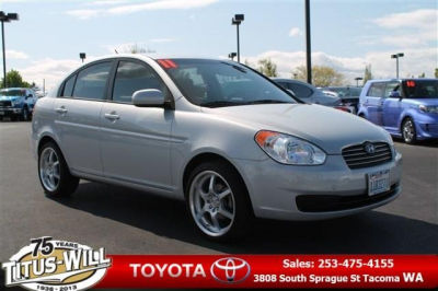 2011 Hyundai Accent  GLS