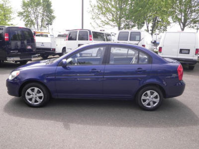 2010 Hyundai Accent  GLS