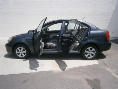 2011 Hyundai Accent  GLS