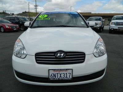 2011 Hyundai Accent  GLS