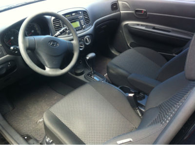 2010 Hyundai Accent  GS