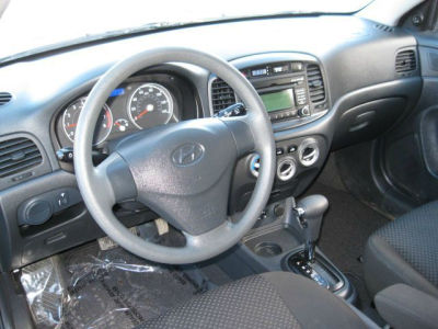 2011 Hyundai Accent  GS