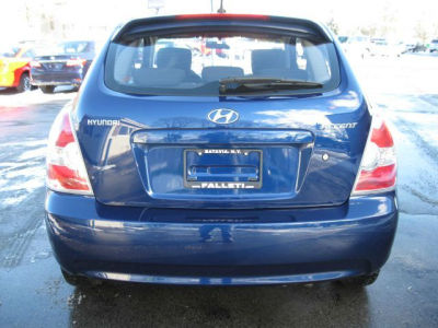 2011 Hyundai Accent  GS