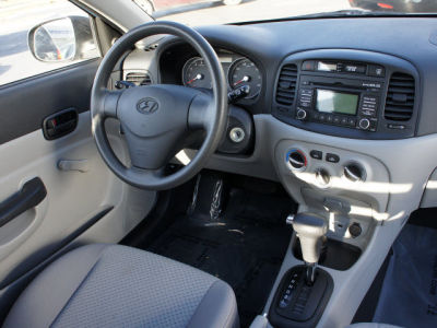 2011 Hyundai Accent