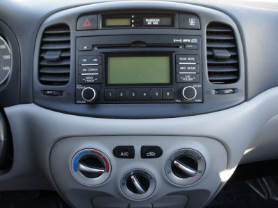 2011 Hyundai Accent