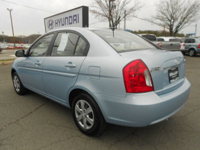 2011 Hyundai Accent GLS