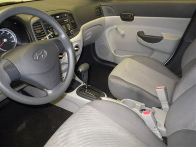 2011 Hyundai Accent GLS