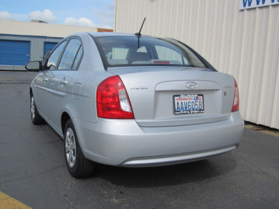 2009 Hyundai Accent GLS