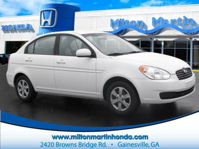 2011 Hyundai Accent  GLS