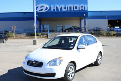 2011 Hyundai Accent  GLS