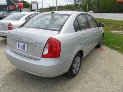 2011 Hyundai Accent  GLS